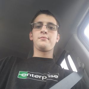 Meet your Posher, Ethan